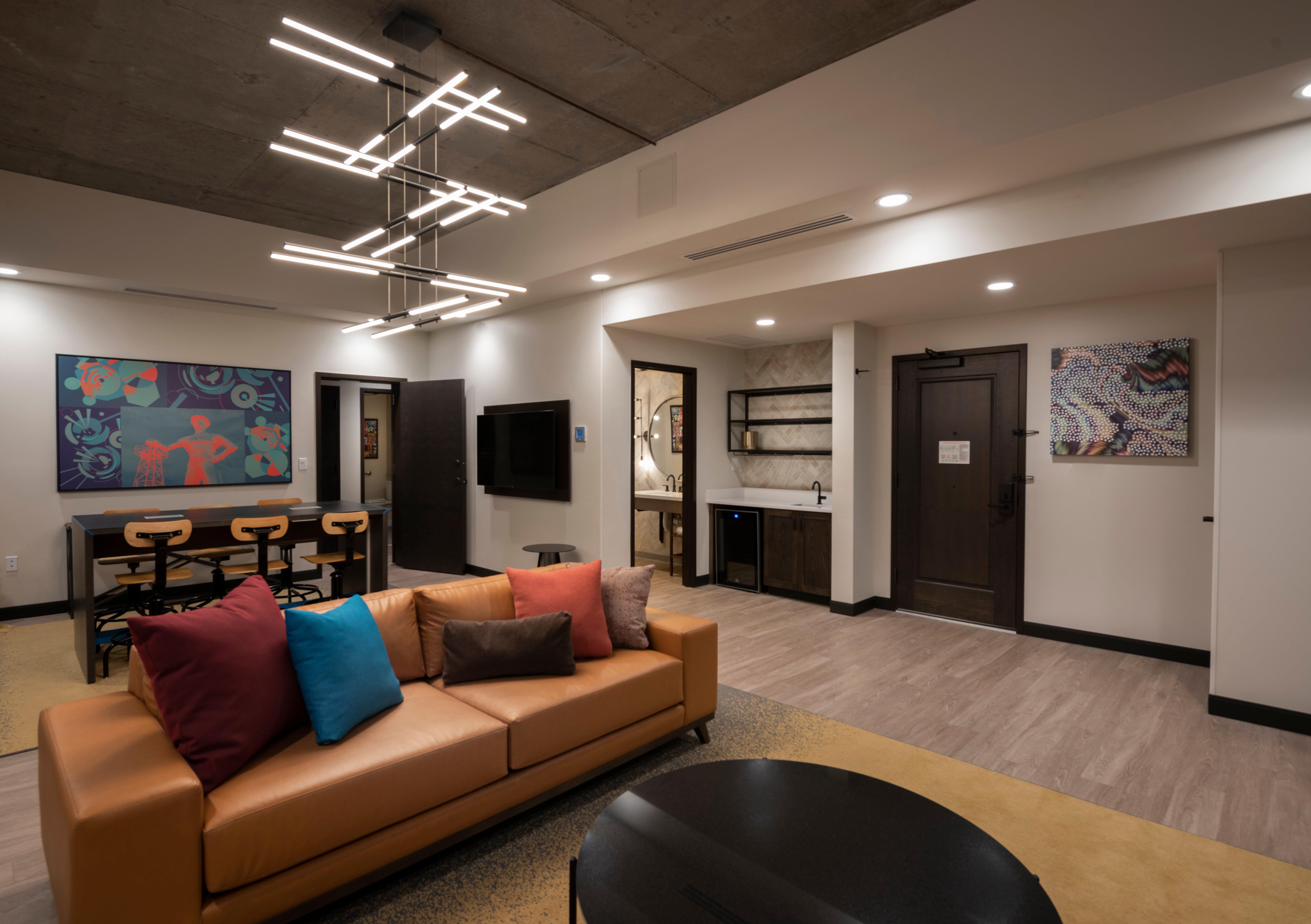 Hotel Indigo Dwtn/entertainment Area