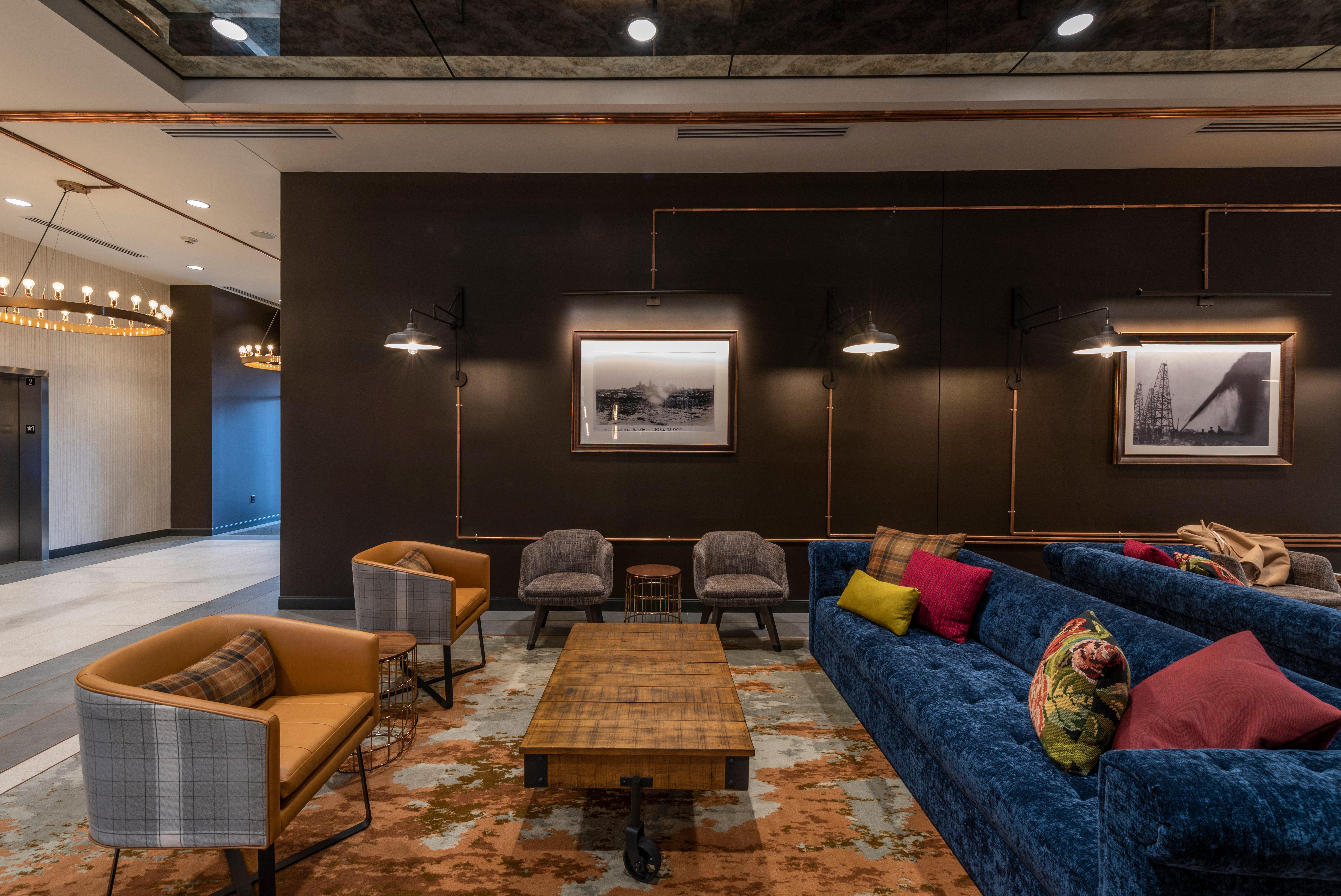 Indigo Dwtn/entertainment Area Hotel 4*
